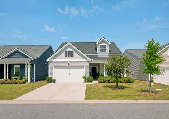 Photo 1 of Single family home for sale at 537 Marsh Cvs Cir, Summerville, SC 29486 | MLS# 26025560 | Listing updated on 2026-10-07