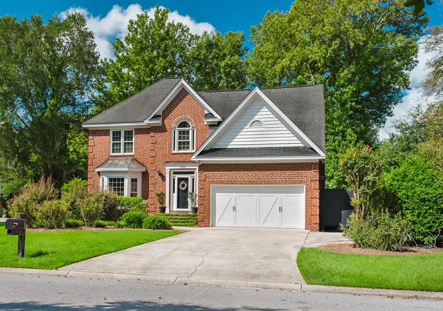 Photo 2 of Single family home for sale at 599 Palisades Dr, Mount Pleasant, SC 29464 | MLS# 26025494 | Listing updated on 2026-09-11