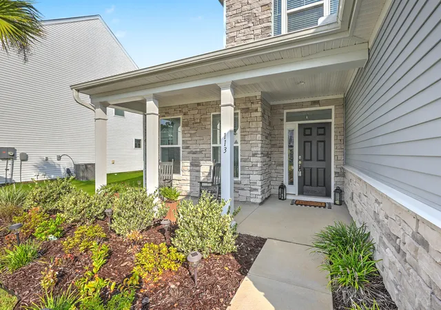 Photo 3 of Single family home for sale at 113 Palfrey Dr, Ridgeville, SC 29472 | MLS# 26024596 | Listing updated on 2026-10-14