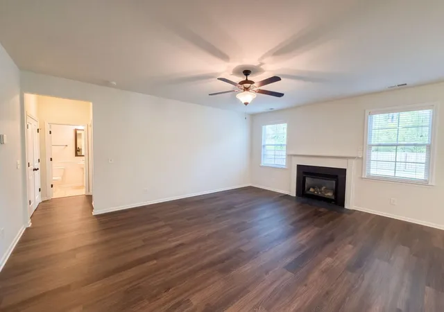 Photo 3 of Single family home for sale at 317 Whispering Breeze Ln, Summerville, SC 29486 | MLS# 26027087 | Listing updated on 2026-10-22