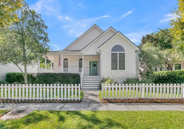 Photo 1 of Single family home for sale at 2486 Cheswick Ln, Mount Pleasant, SC 29466 | MLS# 26027856 | Listing updated on 2026-10-16