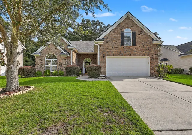 Photo 1 of Single family home for sale at 112 Spring Meadows Dr, Summerville, SC 29485 | MLS# 26026090 | Listing updated on 2026-09-18