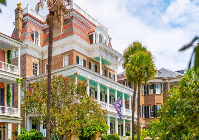 Photo 2 of Single family home for sale at 20 S Battery St, Charleston, SC 29401 | MLS# 26025378 | Listing updated on 2026-09-09