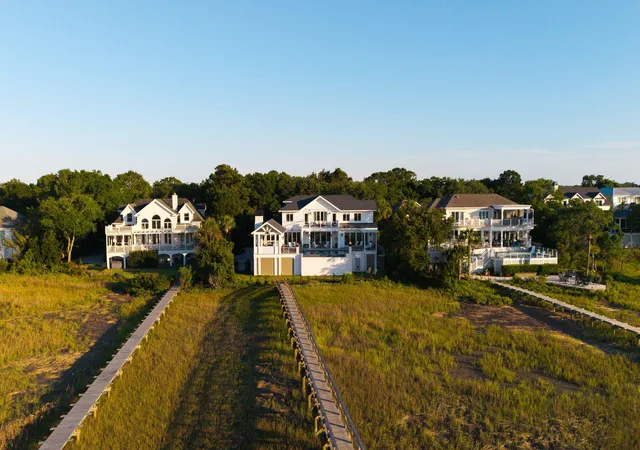 Photo 3 of Single family home for sale at 15 Waterway Is Dr, Isle Of Palms, SC 29451 | MLS# 26025069 | Listing updated on 2026-09-18