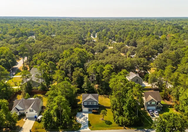 Photo 2 of Single family home for sale at 3367 Dunwick Dr, Johns Island, SC 29455 | MLS# 26025011 | Listing updated on 2026-09-10