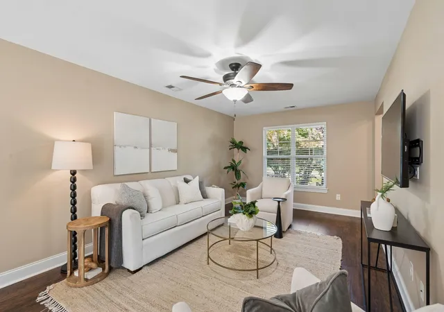 Photo 3 of Single family home for sale at 3367 Dunwick Dr, Johns Island, SC 29455 | MLS# 26025011 | Listing updated on 2026-09-10