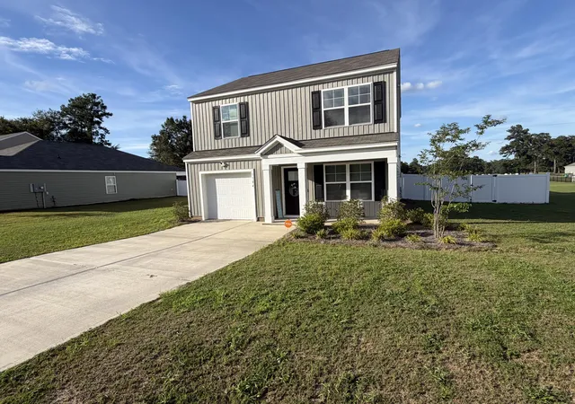 Photo 2 of Single family home for sale at 1184 Mulligan Dr, Manning, SC 29102 | MLS# 26025474 | Listing updated on 2026-09-10