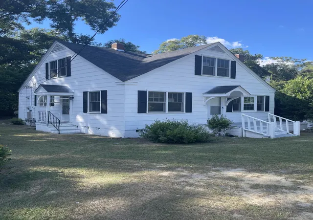 Photo 1 of Sale Pending at 2159 Magnolia St, Orangeburg, SC 29115 | MLS# 26025063 | Listing updated on 2026-09-17