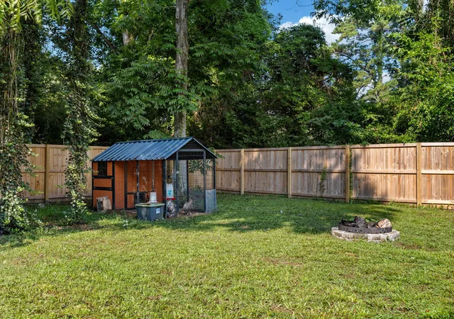 Photo 15 of Single family home for sale at 156 E Main St, Harleyville, SC 29448 | MLS# 26025169 | Listing updated on 2026-09-08