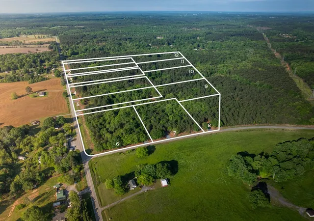 Photo 1 of Sale Pending at 12 Moorefield Memorial Hwy, Liberty, SC 29657 | MLS# 20287718 | Listing updated on 2026-09-01