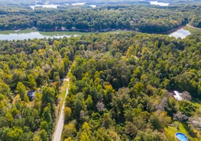 Photo 3 of Land for sale at 209 N Lakeside Dr, Fair Play, SC 29643 | MLS# 20289115 | Listing updated on 2026-09-08