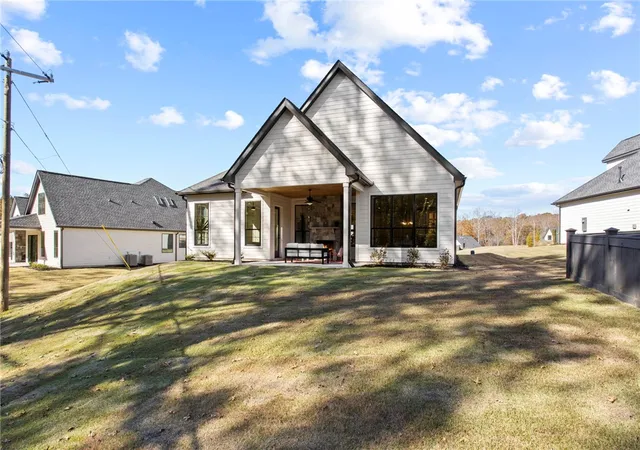 Photo 25 of Single family home for sale at 105 Pine Hill Way, Clemson, SC 29631 | MLS# 20289519 | Listing updated on 2026-09-04
