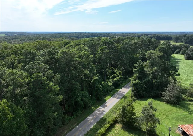 Photo 4 of House for sale at 00 Hwy 17, Lavonia, GA 30553 | MLS# 20291740 | Listing updated on 2026-09-09
