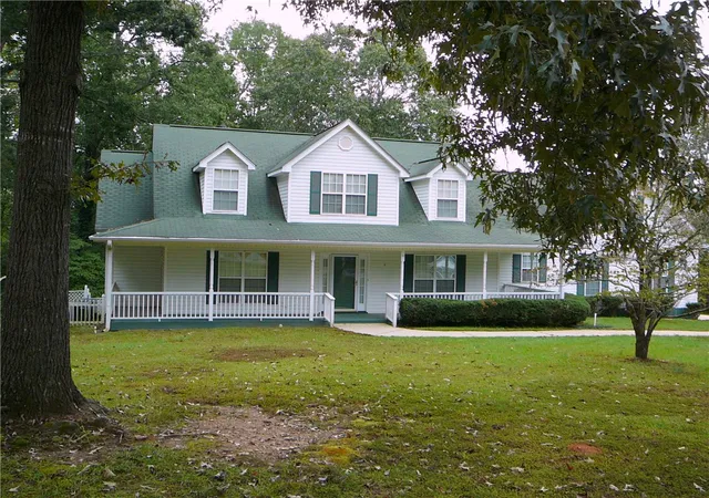 Photo 1 of Single family home for sale at 11 Waterford Pt, Iva, SC 29655 | MLS# 20293073 | Listing updated on 2026-09-01