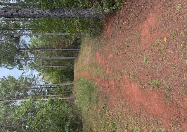 Photo 4 of House for sale at 3696 Acres Wolf Stake Church Rd, Seneca, SC 29672 | MLS# 20293487 | Listing updated on 2026-09-19