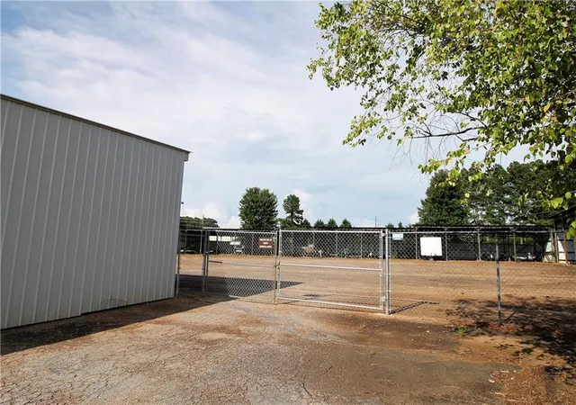 Photo 45 of Single family home for sale at 203 Snead Ln, Westminster, SC 29693 | MLS# 20296401 | Listing updated on 2026-09-17