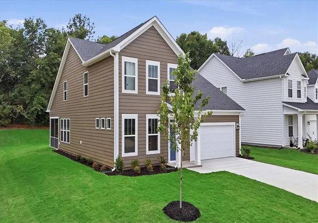 Photo 2 of Sale Pending at 119 Beaverdam Crk Dr, Anderson, SC 29621 | MLS# 20297175 | Listing updated on 2026-08-31