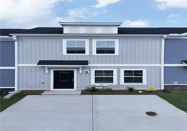Photo 1 of Sale Pending at 406 Speyside Ln, Anderson, SC 29621 | MLS# 20297397 | Listing updated on 2026-10-13