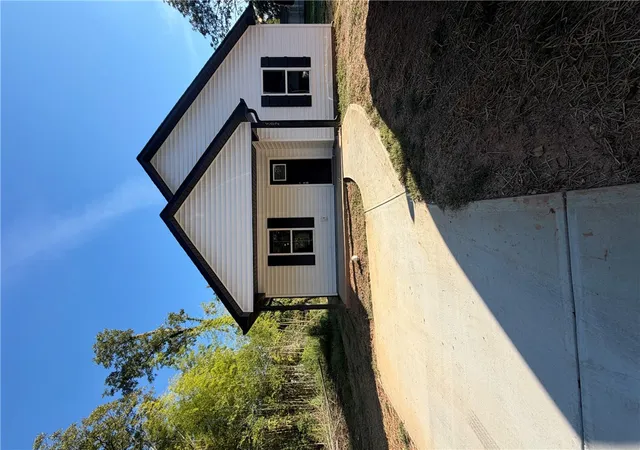 Photo 2 of Single family home for sale at 502 Thomas St, Anderson, SC 29624 | MLS# 20298006 | Listing updated on 2026-09-10