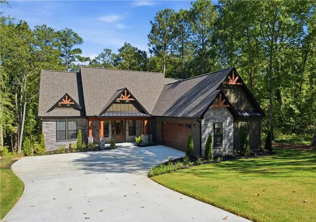 Photo 1 of Single family home for sale at 106 Polo Ct, Ninety Six, SC 29666 | MLS# 20298147 | Listing updated on 2026-09-04