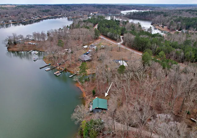 Photo 3 of Single family home for sale at 41 3rd Avenue, Iva, SC 29655 | MLS# 20298315 | Listing updated on 2026-09-06