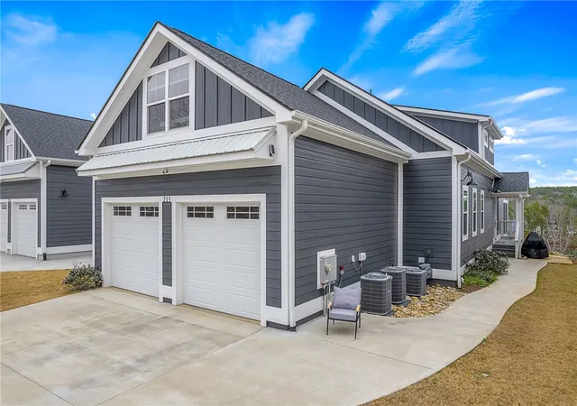 Photo 4 of Single family home for sale at 1230 Melton Rd #215, West Union, SC 29696 | MLS# 20298627 | Listing updated on 2026-09-09