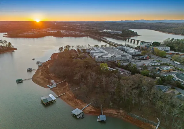 Photo 2 of Sale Pending at 214 Holiday E Ave, Clemson, SC 29631 | MLS# 20298608 | Listing updated on 2026-10-12