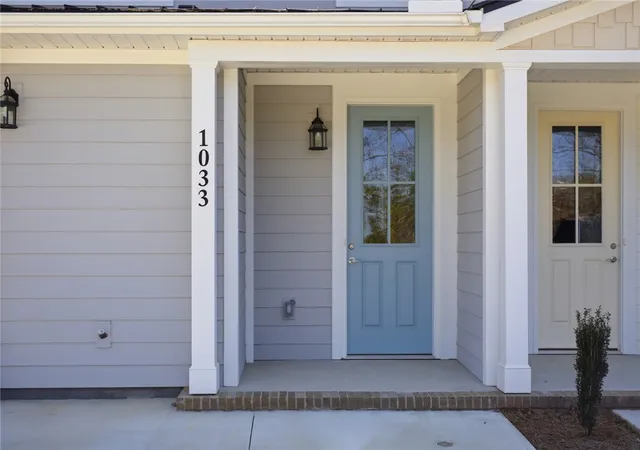 Photo 3 of Townhouse for sale at 1033 George Smith Ml Rd, Anderson, SC 29625 | MLS# 20299284 | Listing updated on 2026-09-14