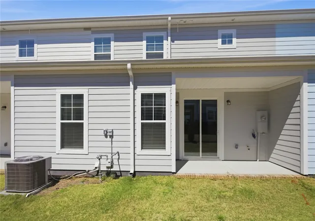 Photo 3 of Townhouse for sale at 1033 George Smith Ml Rd, Anderson, SC 29625 | MLS# 20299284 | Listing updated on 2026-09-14