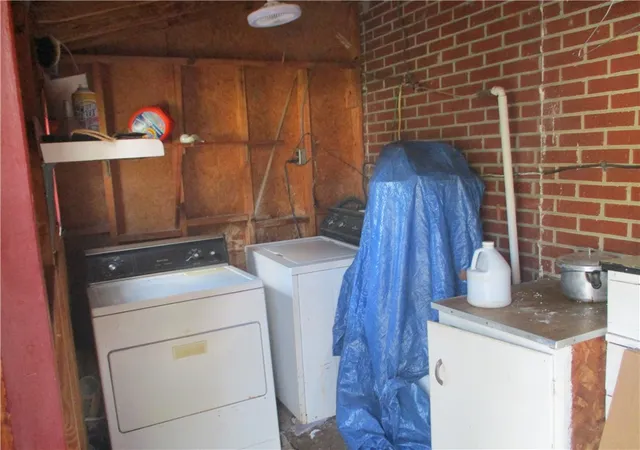 Photo 4 of Single family home for sale at 508 Corning St, Anderson, SC 29624 | MLS# 20299398 | Listing updated on 2026-09-01