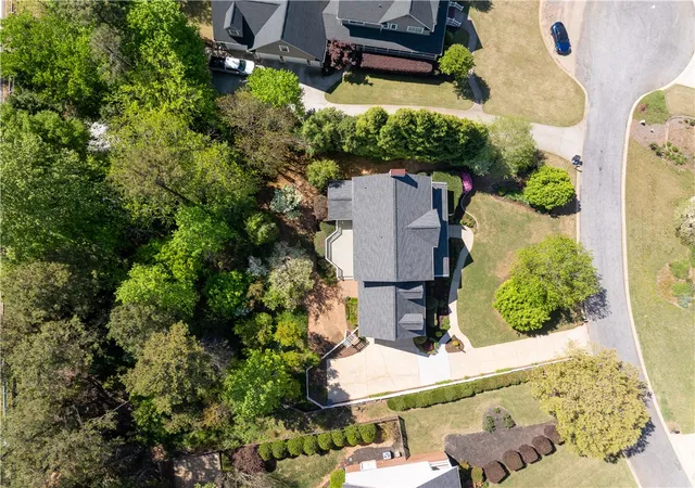 Photo 2 of Single family home for sale at 113 Ridgestone Dr, Central, SC 29630 | MLS# 20299813 | Listing updated on 2026-09-12