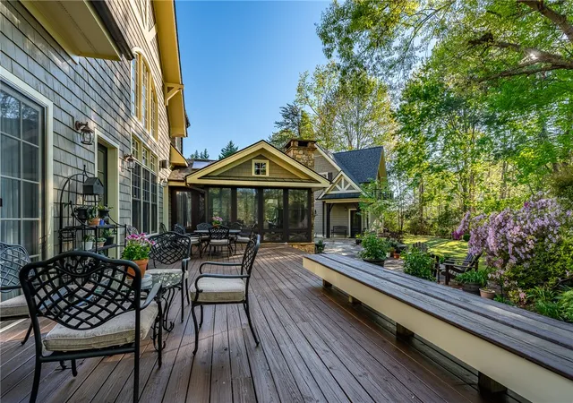 Photo 2 of Single family home for sale at 502 Wind Flower Dr, Sunset, SC 29685 | MLS# 20299630 | Listing updated on 2026-10-16