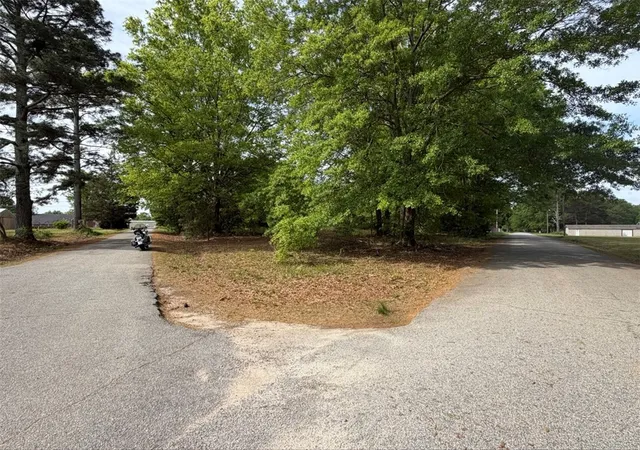 Photo 3 of Sale Pending at 102 Sioux St, Laurens, SC 29360 | MLS# 20300301 | Listing updated on 2026-09-12