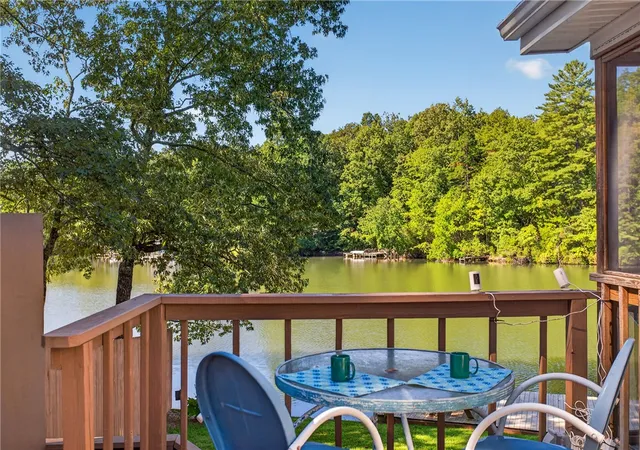 Photo 2 of Manufactured home for sale at 213 Bonner Rd, Mountain Rest, SC 29664 | MLS# 20300489 | Listing updated on 2026-09-10