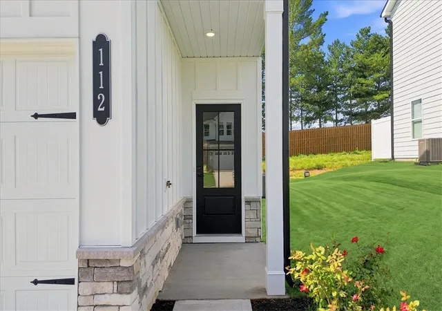 Photo 4 of Sale Pending at 112 Brass Tack Dr, Greenville, SC 29611 | MLS# 20300485 | Listing updated on 2026-09-16