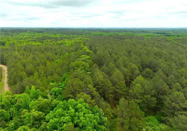 Photo 2 of House for sale at 3170 Highway 20, Abbeville, SC 29620 | MLS# 20300572 | Listing updated on 2026-09-14