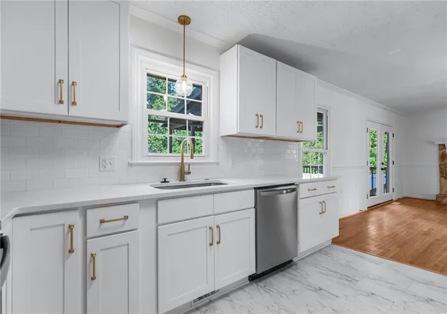 Photo 4 of Single family home for sale at 612 Walnut Way, Anderson, SC 29626 | MLS# 20300747 | Listing updated on 2026-09-13
