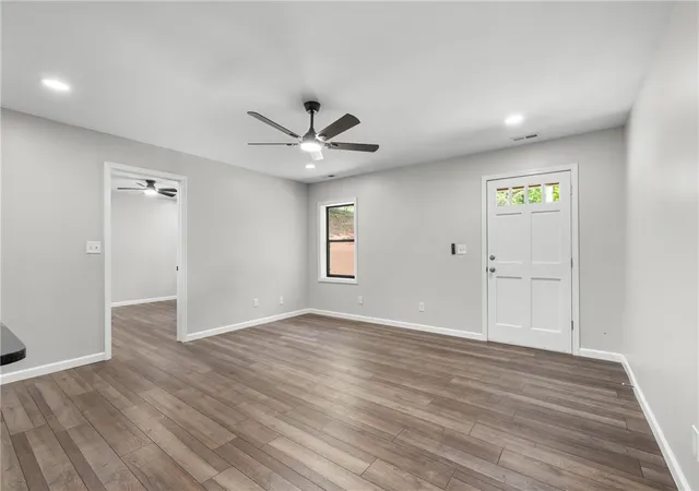 Photo 2 of Single family home for sale at 629 Laurel Dr, Westminster, SC 29693 | MLS# 20300798 | Listing updated on 2026-09-13