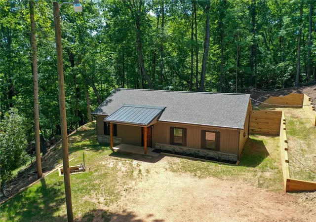 Photo 4 of Single family home for sale at 629 Laurel Dr, Westminster, SC 29693 | MLS# 20300798 | Listing updated on 2026-09-13