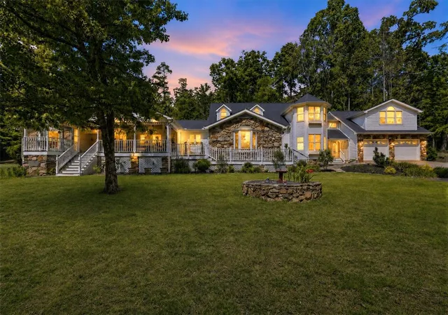 Photo 2 of Single family home for sale at 144 Porter Rd, Pickens, SC 29671 | MLS# 20300726 | Listing updated on 2026-10-03