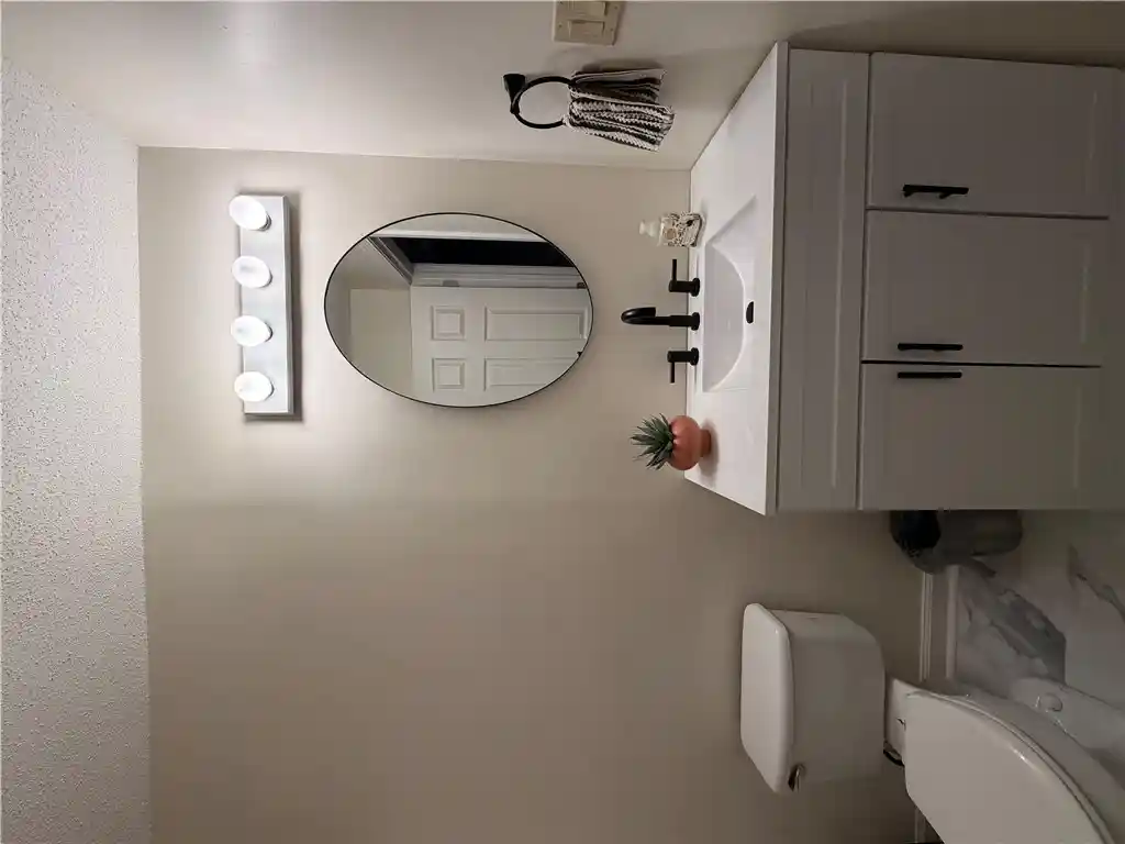 Listing Photo 33 - Condo for sale in 1604 Northlake Dr located at 1604 Northlake Dr, Anderson, SC 29625 - Unit 1604 Northlake Dr