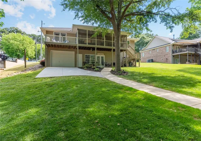 Photo 3 of Single family home for sale at 519 Is Point Rd, Starr, SC 29684 | MLS# 20300880 | Listing updated on 2026-09-08