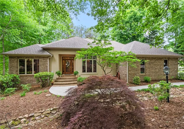 Photo 1 of Single family home for sale at 411 Woodridge Dr, Seneca, SC 29672 | MLS# 20301025 | Listing updated on 2026-09-09