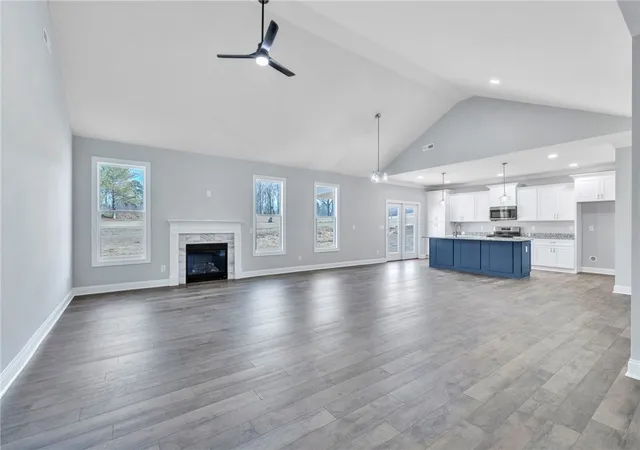 Photo 1 of Single family home for sale at 2009 Aberdeen Ln, Walhalla, SC 29691 | MLS# 20301180 | Listing updated on 2026-09-04