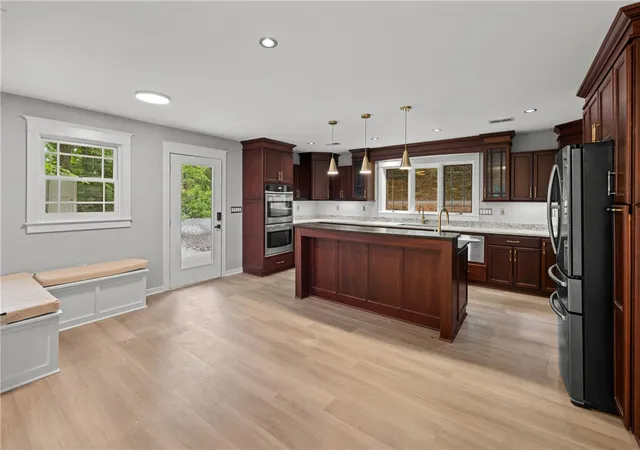 Photo 2 of Single family home for sale at 309 Woodland Way, Clemson, SC 29631 | MLS# 20301500 | Listing updated on 2026-10-08