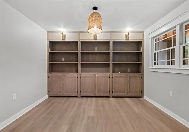 Photo 3 of Single family home for sale at 309 Woodland Way, Clemson, SC 29631 | MLS# 20301500 | Listing updated on 2026-09-02