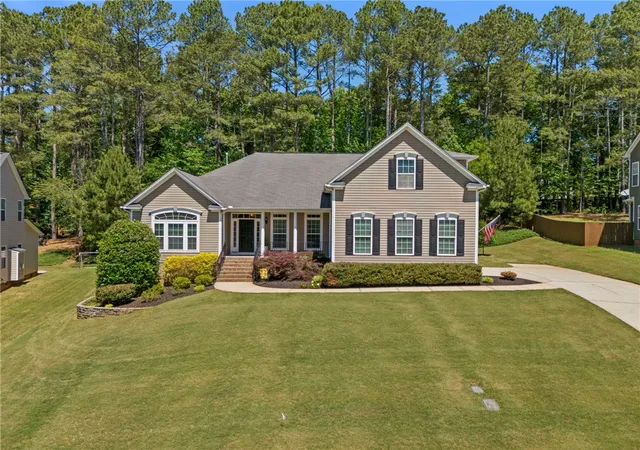 Photo 1 of Single family home for sale at 122 Armistead Ln, Easley, SC 29642 | MLS# 20301537 | Listing updated on 2026-10-10