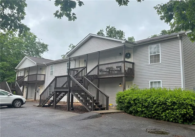 Photo 1 of Multi family home for sale at 100 206 Wedgefield Ct, Anderson, SC 29625 | MLS# 20301658 | Listing updated on 2026-10-09