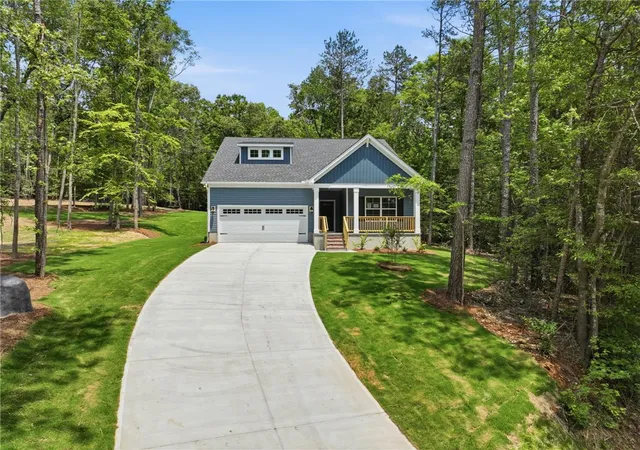 Photo 2 of Single family home for sale at 1050 Shirley Dr, Anderson, SC 29621 | MLS# 20301824 | Listing updated on 2026-10-19