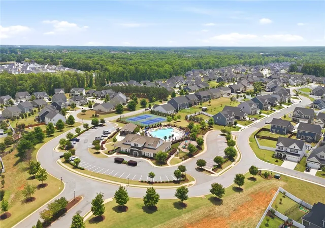 Photo 2 of Single family home for sale at 5 Pequot Dr, Greenville, SC 29607 | MLS# 20301599 | Listing updated on 2026-08-31